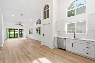 7618 S Pinewalk Dr S #132, Margate, FL 33063 - Photo 19