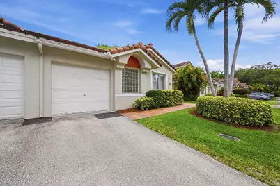 7618 S Pinewalk Dr S #132, Margate, FL 33063 - Photo 1
