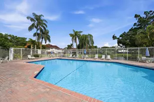 7618 S Pinewalk Dr S, Margate, FL 33063 - Photo 33