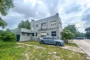 295 NE 55th St, Miami, FL 33137 - Photo 7