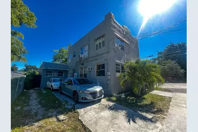 295 NE 55th Street, Miami, FL 33137 - Photo 11