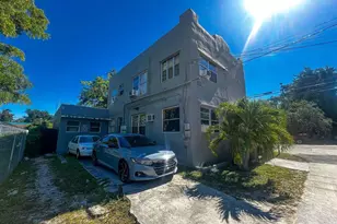 295 NE 55th St, Miami, FL 33137 - Photo 11
