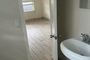 1839 SW 23rd St, Fort Lauderdale, FL 33315 - Photo 17