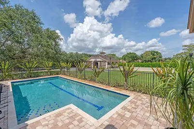 1561 Clydesdale Avenue, Wellington, FL 33414 - Photo 45