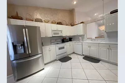 5574 Royal Lake Circle, Boynton Beach, FL 33437 - Photo 7