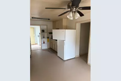198 SE 4th Street, Delray Beach, FL 33483 - Photo 3