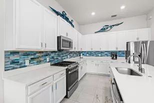 7642 N Blue Spring Dr, Parkland, FL 33067 - Photo 13