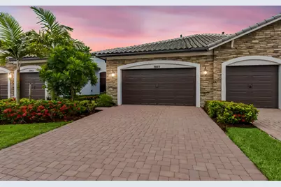 7642 N Blue Spring Drive, Parkland, FL 33067 - Photo 3
