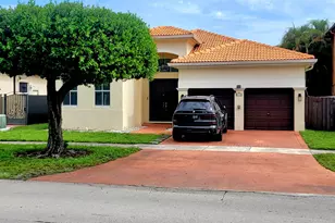 8781 NW 178th St, Hialeah, FL 33018 - Photo 3