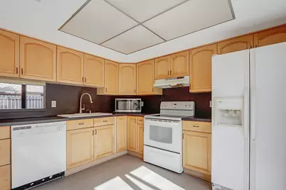 113 Sherwood Circle #25b, Jupiter, FL 33458 - Photo 11