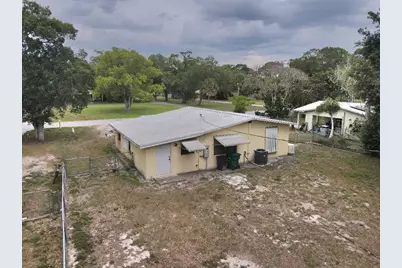 325 SE 16th Avenue, Okeechobee, FL 34974 - Photo 17