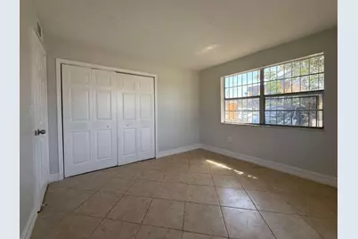 516 NW 179th Street, Miami Gardens, FL 33169 - Photo 7