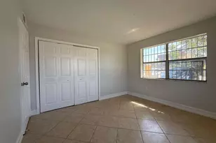 516 NW 179th St, Miami Gardens, FL 33169 - Photo 7