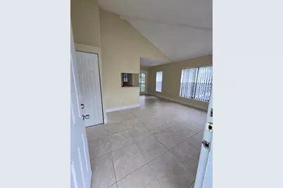 8775 NW 39th Street NW #8775, Sunrise, FL 33351 - Photo 5
