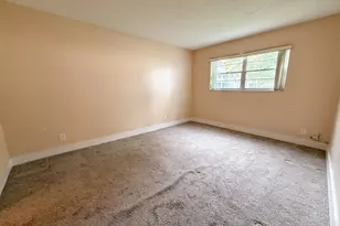 604 NE 2nd St, Dania Beach, FL 33004 - Photo 13