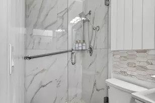 140 W 31st Ct, Riviera Beach, FL 33404 - Photo 35