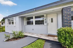 140 W 31st Ct, Riviera Beach, FL 33404 - Photo 1