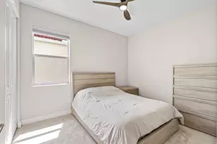 1570 NW 48th Pl, Boca Raton, FL 33431 - Photo 23