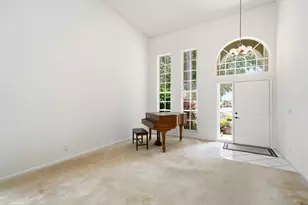 6851 NW 27th St, Margate, FL 33063 - Photo 9