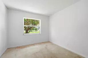 6851 NW 27th St, Margate, FL 33063 - Photo 21