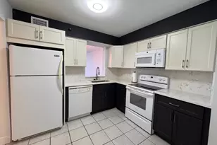 4570 NW 18th Ave, Deerfield Beach, FL 33064 - Photo 3
