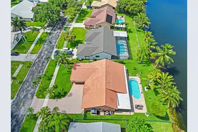 5531 Hawkes Bluff Avenue, Davie, FL 33331 - Photo 27