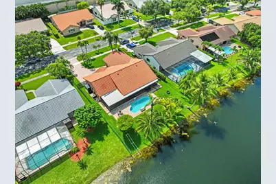 5531 Hawkes Bluff Avenue, Davie, FL 33331 - Photo 29