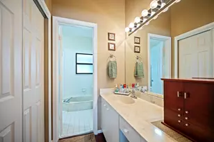 5531 Hawkes Bluff Ave, Davie, FL 33331 - Photo 13