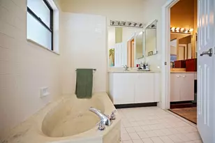 5531 Hawkes Bluff Ave, Davie, FL 33331 - Photo 15