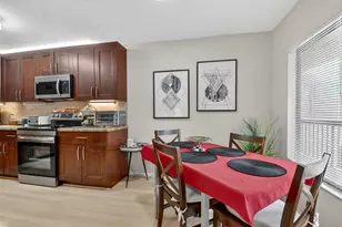 10173 Mangrove Dr, Boynton Beach, FL 33437 - Photo 9