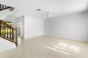 304 Georgian Park Dr, Jupiter, FL 33458 - Photo 5