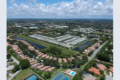 240 Sherwood Forest Drive, Delray Beach, FL 33445 - Photo 41