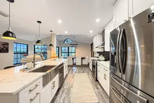 240 Sherwood Forest Dr, Delray Beach, FL 33445 - Photo 3