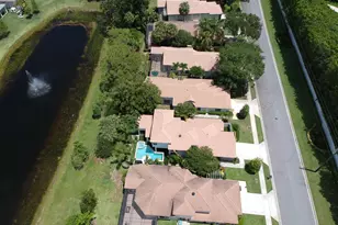 240 Sherwood Forest Dr, Delray Beach, FL 33445 - Photo 29