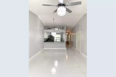 1801 Sabal Ridge Court #E, Palm Beach Gardens, FL 33418 - Photo 5