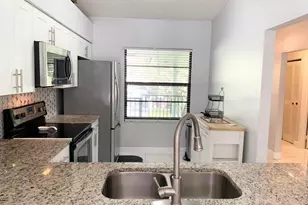 1801 Sabal Ridge Ct, Palm Beach Gardens, FL 33418 - Photo 3