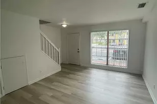 2896 S Edgehill Ln, Cooper City, FL 33026 - Photo 5