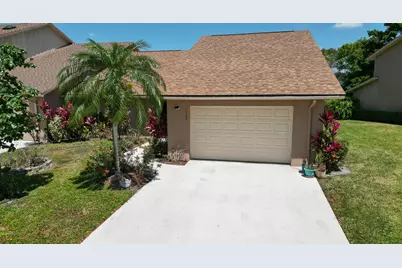 11909 Donlin Drive, Wellington, FL 33414 - Photo 3