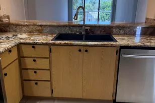 2791 Village Blvd, West Palm Beach, FL 33409 - Photo 7