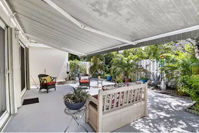 327 SW 191st Terrace, Pembroke Pines, FL 33029 - Photo 37