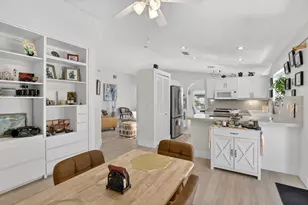 327 SW 191st Terrace, Pembroke Pines, FL 33029 - Photo 19