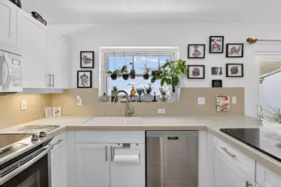 [Address not provided], Pembroke Pines, FL 33029 - Photo 13