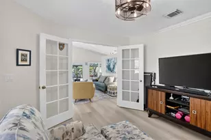 327 SW 191st Terrace, Pembroke Pines, FL 33029 - Photo 33