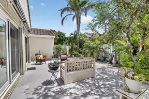 327 SW 191st Terrace, Pembroke Pines, FL 33029 - Photo 43