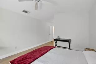 327 SW 191st Terrace, Pembroke Pines, FL 33029 - Photo 25