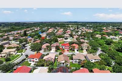 327 SW 191st Terrace, Pembroke Pines, FL 33029 - Photo 59
