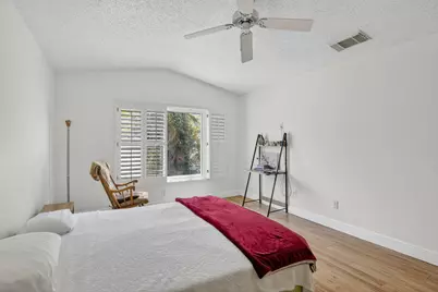 327 SW 191st Terrace, Pembroke Pines, FL 33029 - Photo 23