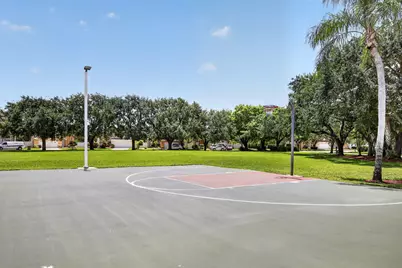 327 SW 191st Terrace, Pembroke Pines, FL 33029 - Photo 51