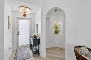 327 SW 191st Terrace, Pembroke Pines, FL 33029 - Photo 21
