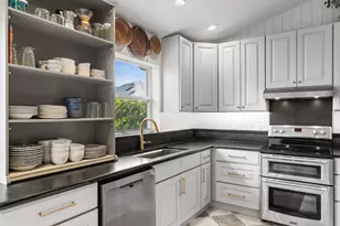 182 Saratoga Blvd E, Royal Palm Beach, FL 33411 - Photo 9